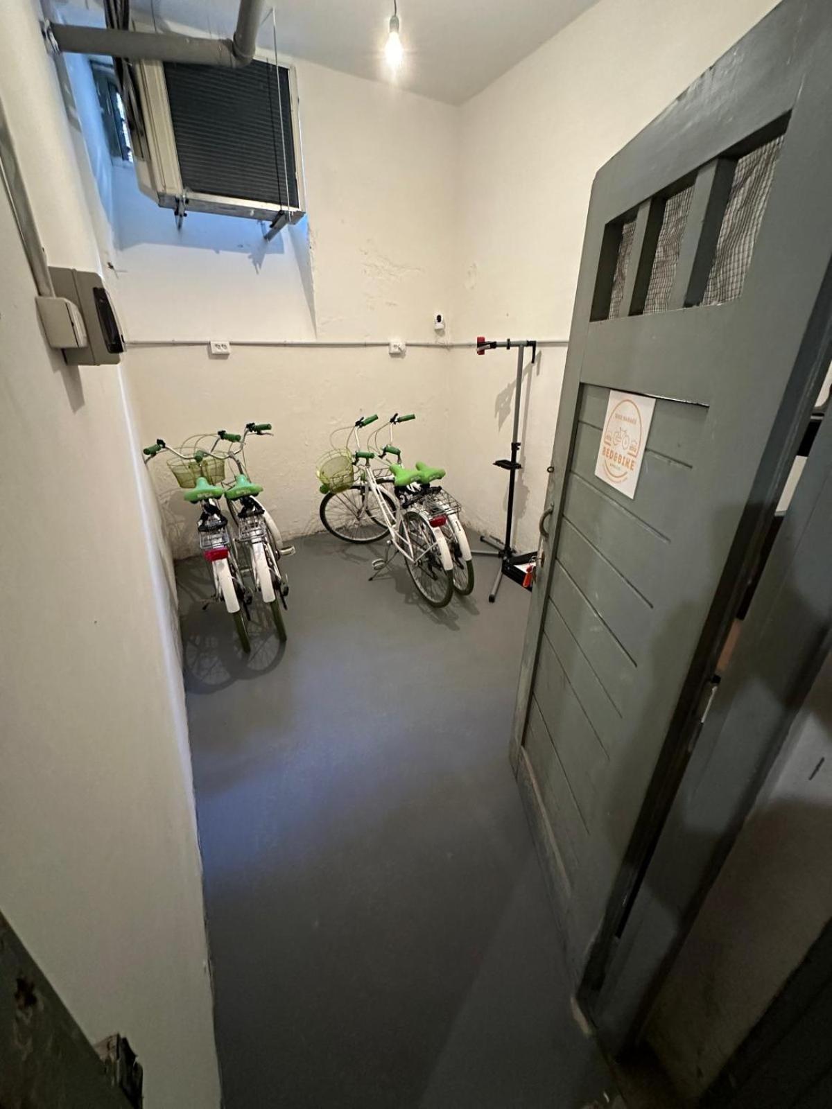 Bed&Bikerome Angelico Hotel Exterior photo